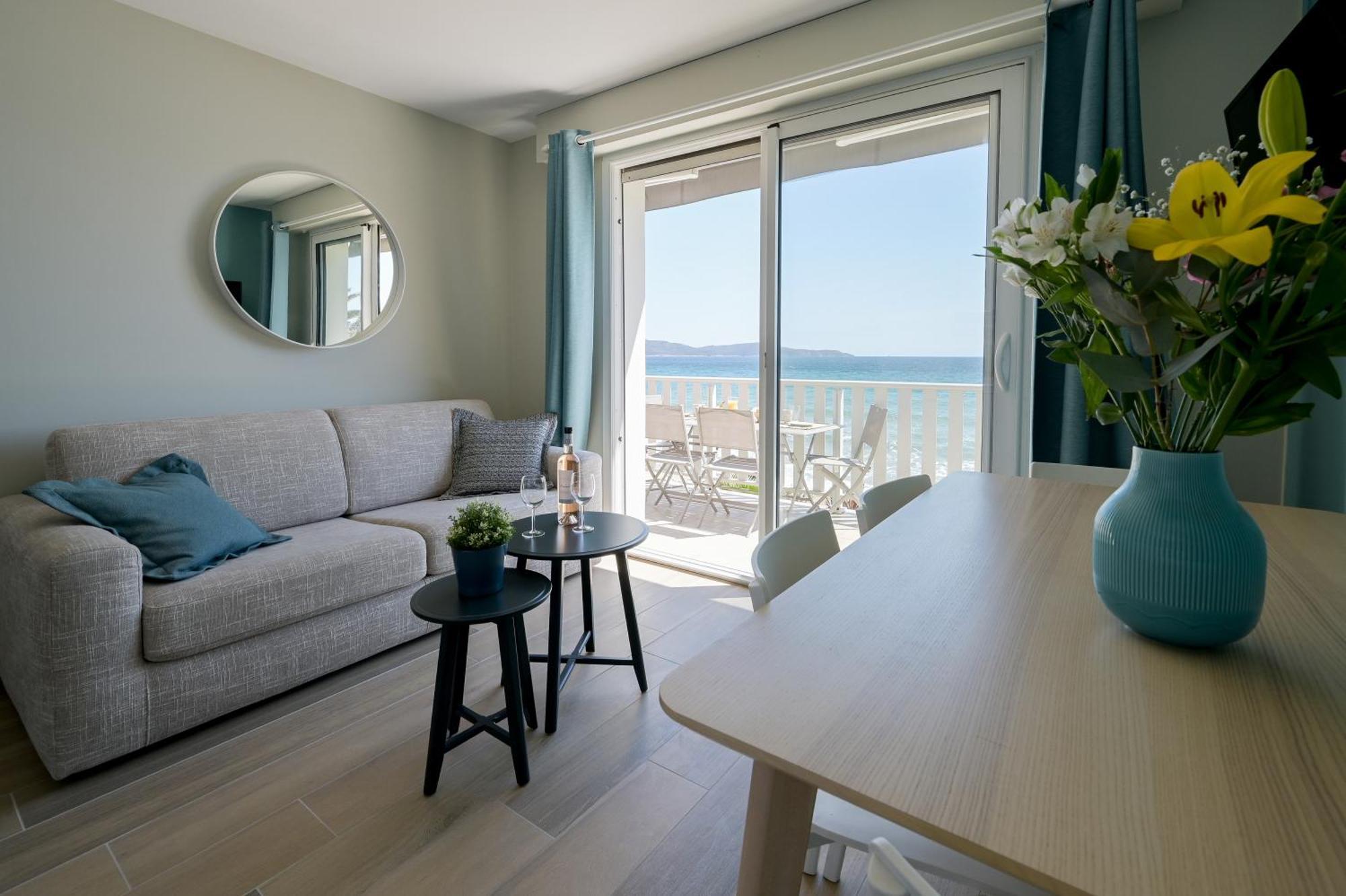 Residence La Menado Cavalaire-sur-Mer Dış mekan fotoğraf